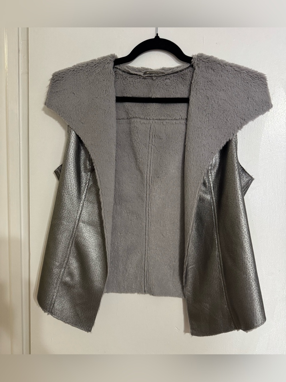 Spanner Grey Metallic Faux Shearling vest - Size 12